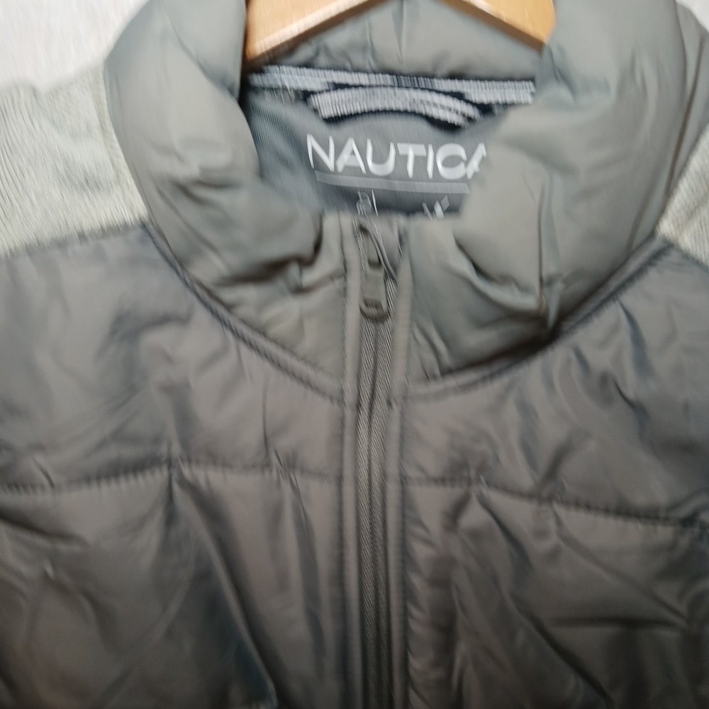 Nautica Women's Puffer Fleece Vest Gray Wind Water Resistant Size Small - Picture 4 of 14